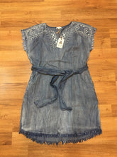 Load image into Gallery viewer, Jean dress with embroidered detail